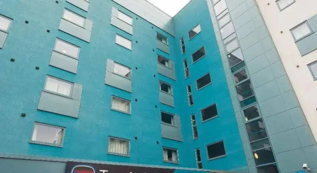 Travelodge London Heathrow T5, Book Hotel 3-stjernede hoteller i Merseyside, 3*