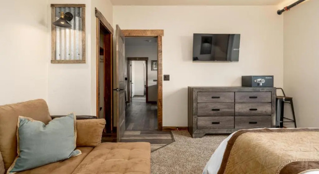 The Adventure Inn Yellowstone