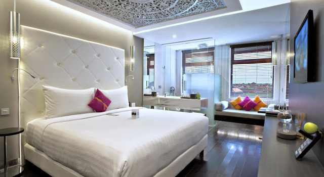 L Hotel Seminyak, Rezervovat Hotel Hotely v Bali s bazénem, Bazén