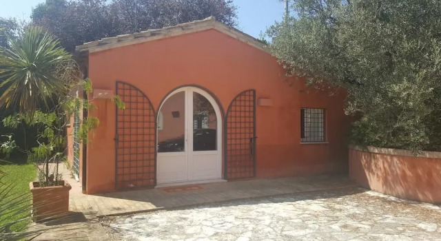 Villa Laura, Rezervovat Vila Fermo 