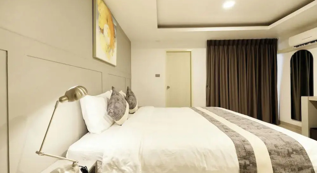 Номер Standard с балконом UTD8 Hotel and Residence