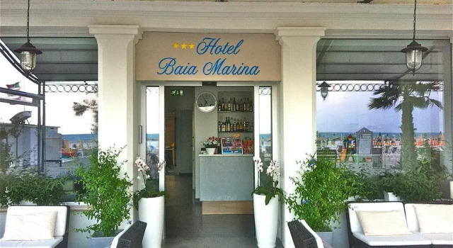 Hotel Baia Marina, Забронировать Отель Отели Побережья Марок 3 звезды, 3*