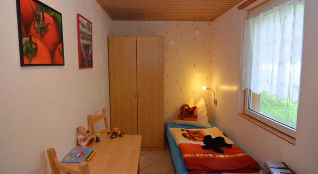 Cosy Apartment With Covered Porch