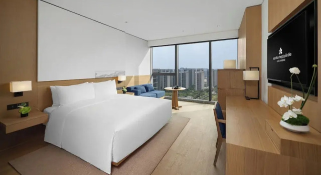 Номер Deluxe Hotel Nikko Chengdu Yixin Lake