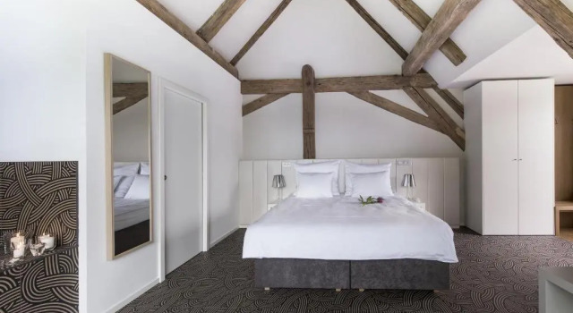 Suite Yard Resort