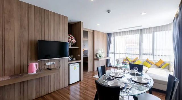 Люкс c 1 комнатой Grand Ratchapruek Hotel