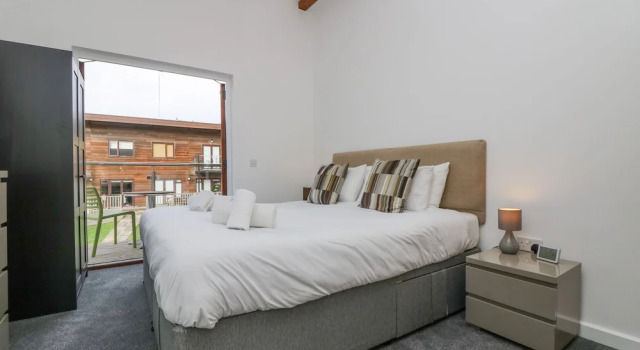 Sea Breeze 17 Gannel