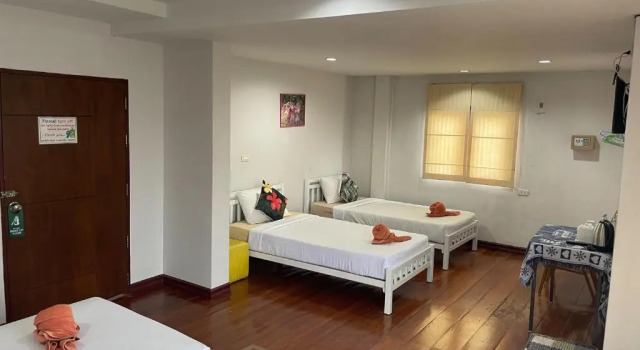 Jenny Hostel HuaHin, Забронировать Хостел Хостелы Хуахин, рядом с The East Square Hua Hin, Хостел