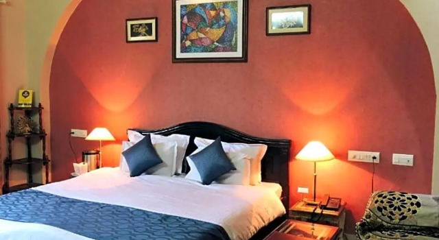 Двухместный номер Superior Hotel Meenakshi Udaipur - Family Preffered Hotel