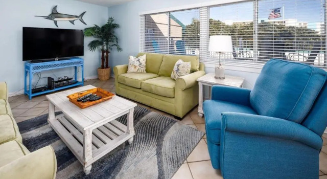Seaspray Condos 102C, Varaa Hotelli Hotellit Emerald Coast uima-altaalla, Uima-allas