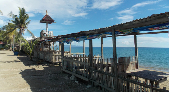 Looc Garden Beach Resort