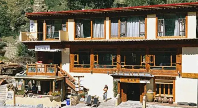 Qudeng Mountain Residence Homestay (Siguniang Mountain Changping Valley Scenic Area)