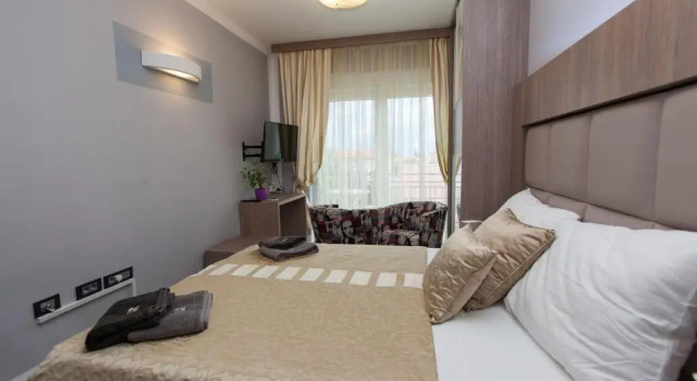 Студия Anikol Apartments