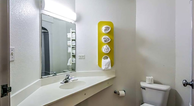 Двухместный номер Standard Motel 6 New Braunfels