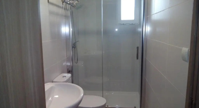 Кровать в общем номере Camping Torrenostra