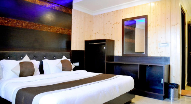 Hotel Kishna Palace, Rezervovat Hotel Mussoorie Uttarakhand