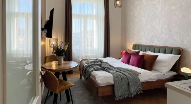 Студия Deluxe с видом на реку Rašínovo nábřeží - Riverside Residence
