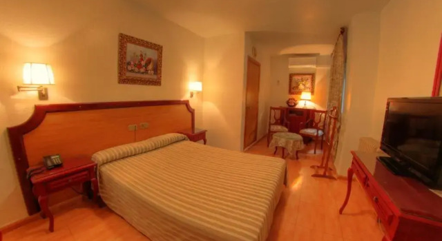 Двухместный номер Standard Hotel Torrezaf