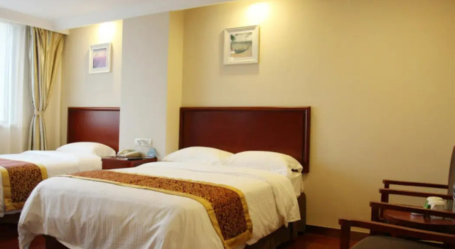 GreenTree Inn Shandong Qingdao Jiaozhou Sanlihe Park Express Hotel