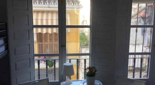 Кровать в общем номере Málaga Centro Hostel