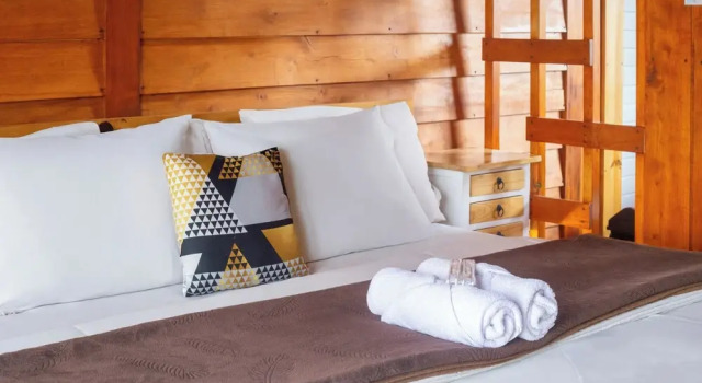 Diamond Cabin House, Book Feriehus Sommerhuse i Central Java, Hytte