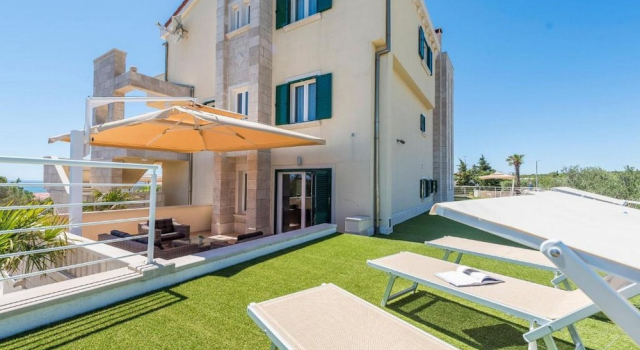 Sargas Suite 2 With sea View