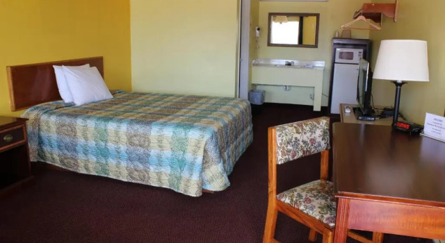 Westworld Country Inn, Reserva ahora Posada u hostería Hubbard Texas