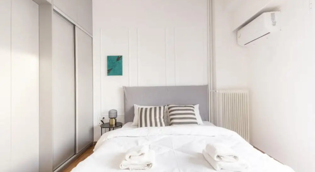 Апартаменты Charming Seaside Apartment Elegant 2BR in Glyfada