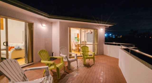 Windsor Park Spacious & Modern 3 bedrooms House, Забронировать Дом для отпуска Виллы Норт-Окленда, Вилла
