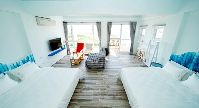 Четырёхместный номер Standard Sea You Here B&B