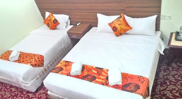 MK Inn Hotel, Забронировать Отель Отели Куала-Лумпура с парковкой, рядом с Всемирный торговый центр Putra, Парковка
