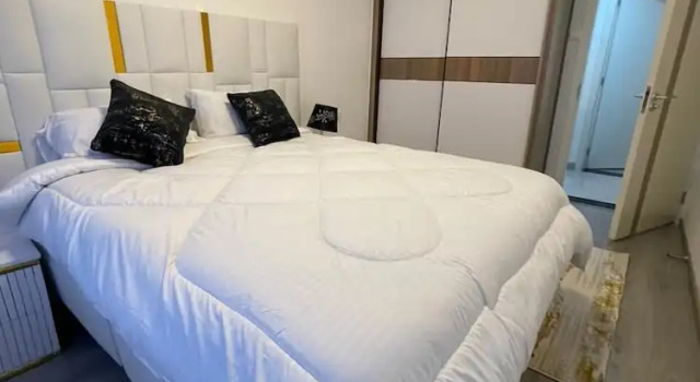Апартаменты Business Lux Suites Goldpark  Homes Kilimani