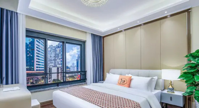 Двухместный семейный люкс с 2 комнатами Alan Cloud Mansion Suite Hotel in Jiefangbei, Hongyadong,Chongqing