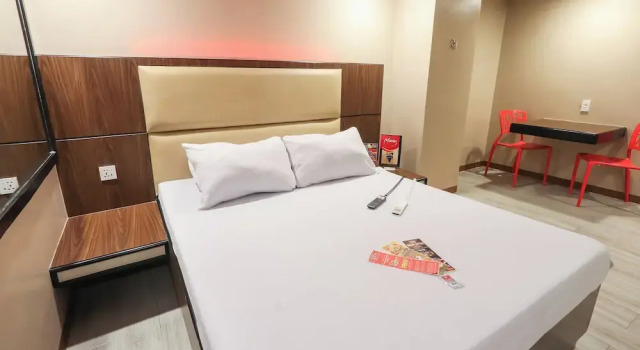 Номер Executive Hotel Sogo Baclaran