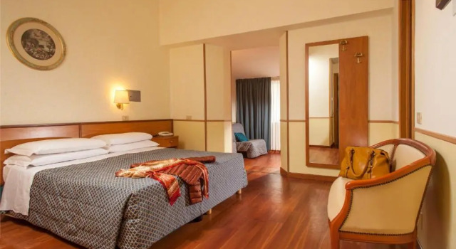 Четырёхместный номер Hotel Piemonte
