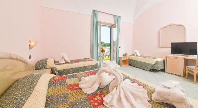 Четырёхместный номер Standard Hotel Terme Felix