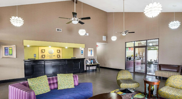 Super 8 by Wyndham Alexandria LA