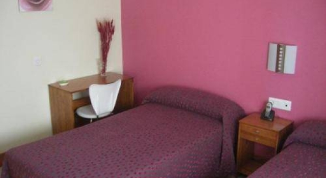 Hotel Alcazar, Забронировать Отель Алькасар-де-Сан-Хуан Ciudad Real Province, рядом с Парк Альсес
