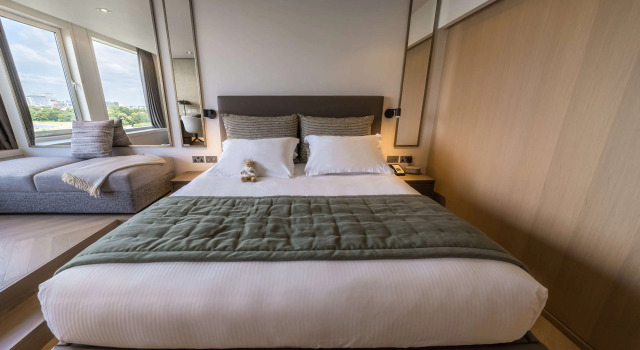 Двухместный номер Deluxe Royal Garden Hotel