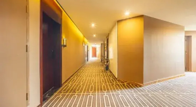 Meisui Ideal Home Hotel, Забронировать Отель Лицзян Юньнань, рядом с Улица Сквер-стрит Древнего города Даянь