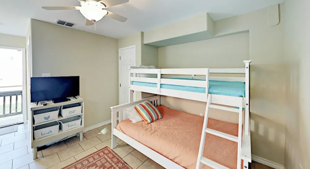 1306 S Magnolia St Home, Забронировать Дом для отпуска Виллы Рокпорт, Вилла