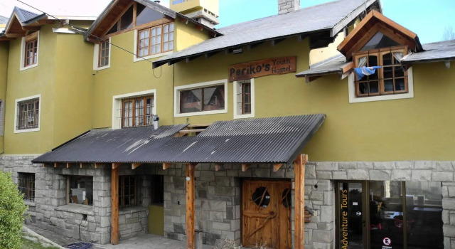 Periko´s Youth Hostel, Забронировать Хостел Отели Сан-Карлос-де-Барилоче с завтраком, рядом с Andino Bariloche Club, Завтраки