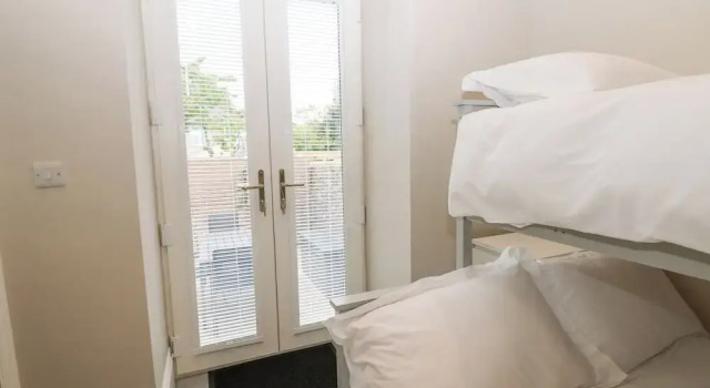 Cavendish Suite, Забронировать Дом для отпуска Виллы Бакстон, рядом с Оперный театр Бакстона, Вилла