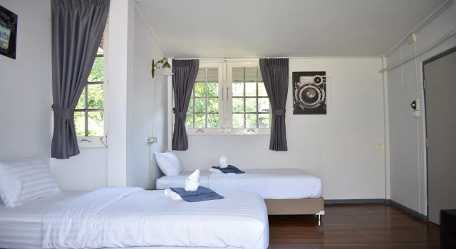 Maya Bed and Food Hostel