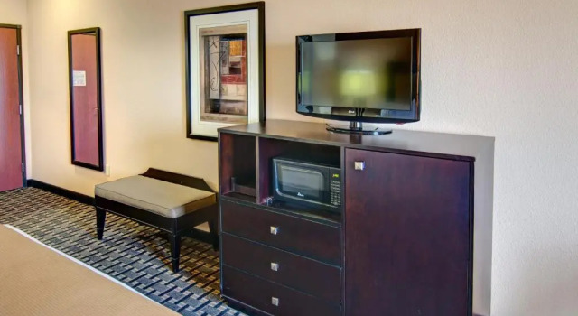 Двухместный номер Deluxe Holiday Inn Express Hotel & Suites Paris by IHG