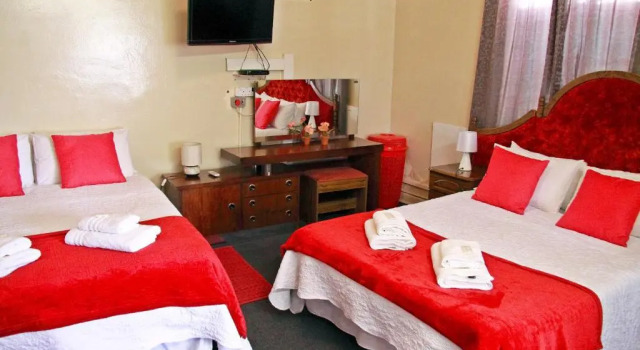 Kaniklani Guest Apartments, Забронировать Апартаменты/квартира Отели Какамас с парковкой, Парковка
