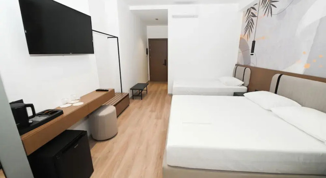 Standard Dreier Zimmer mit Balkon und mit Meerblick Monun Hotel