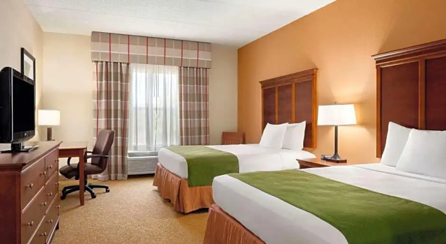 Четырёхместный люкс Country Inn & Suites by Radisson, Anderson, SC