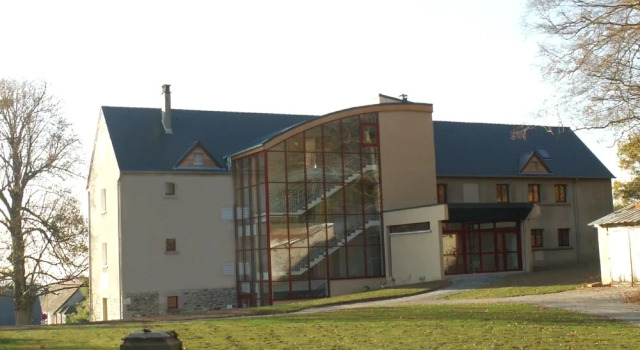 Etoile De La Mer - Logis St Michel, Забронировать Отель Сен-Жан-ле-Тома 