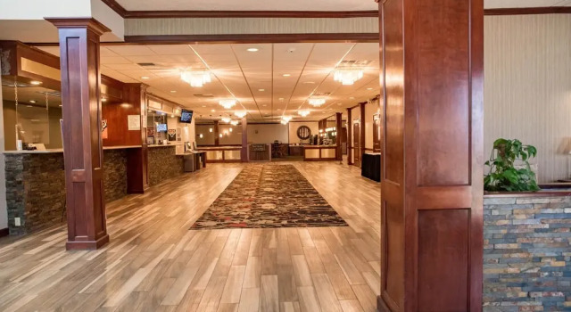 Grand Idaho Inn & Suites, Prenota Hotel Pocatello Idaho